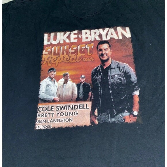 Luke Bryan Sunset Repeat Tour 2019 - Picture 2 of 4